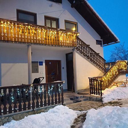 Apartman Plum Plitvice Dreznik Grad ภายนอก รูปภาพ