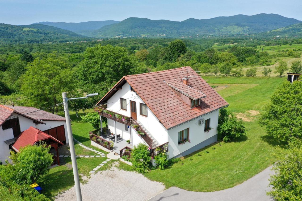 Apartman Plum Plitvice Dreznik Grad ภายนอก รูปภาพ