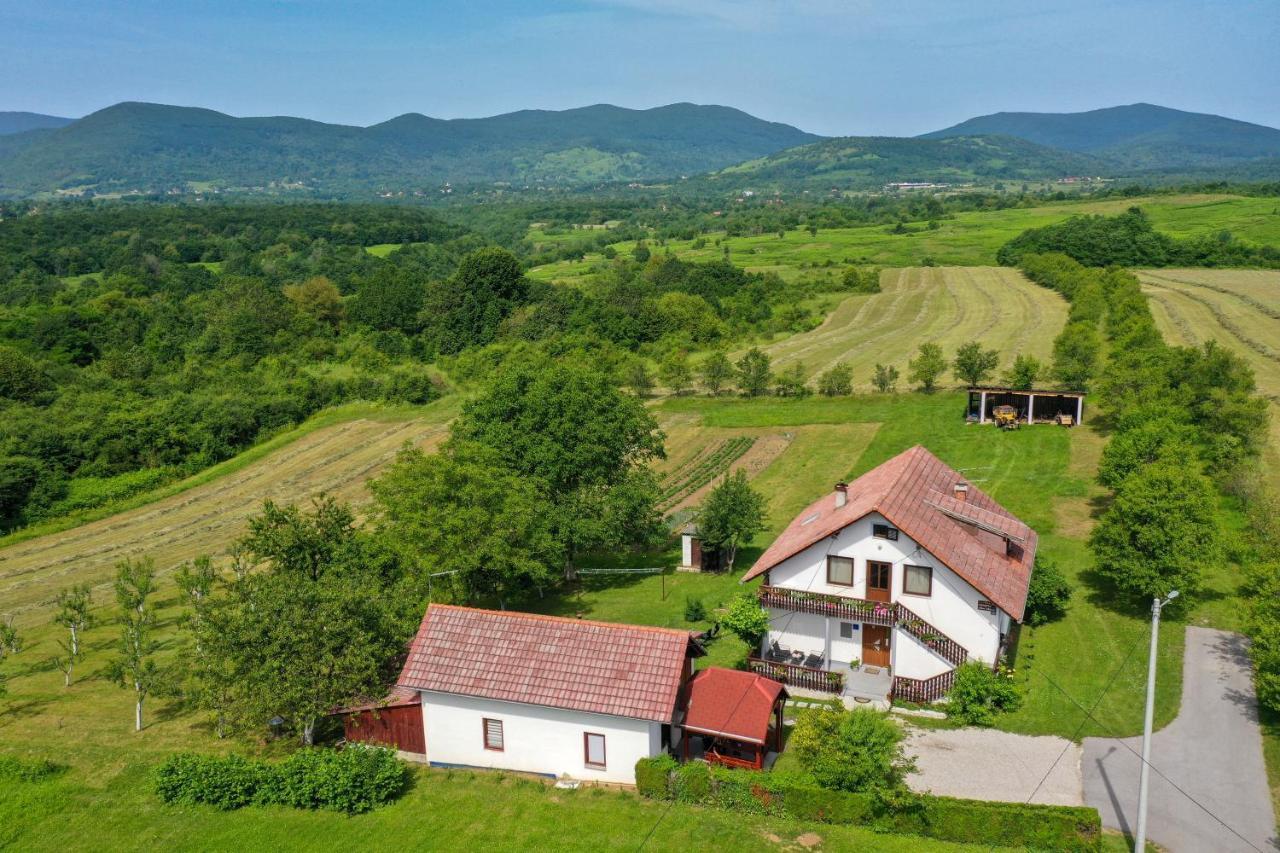 Apartman Plum Plitvice Dreznik Grad ภายนอก รูปภาพ
