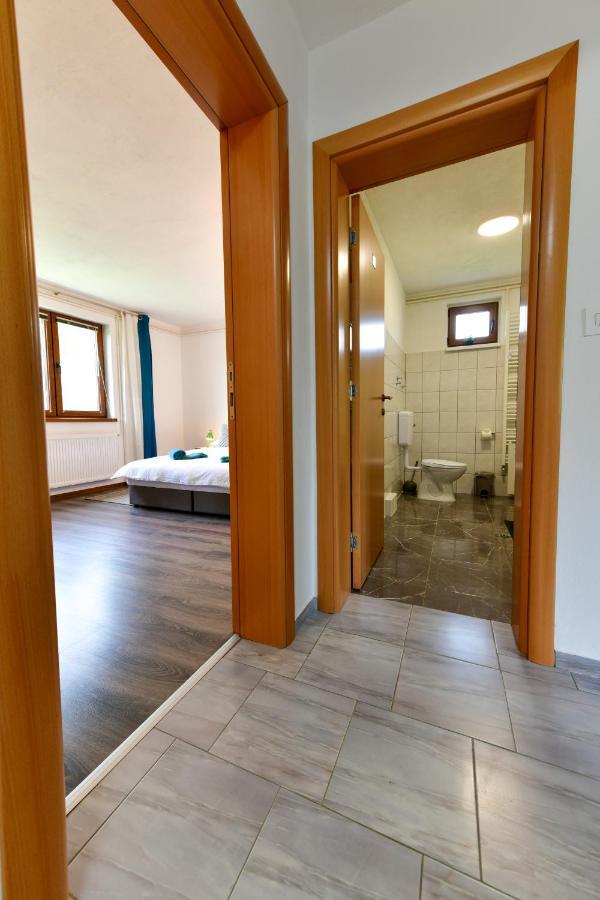 Apartman Plum Plitvice Dreznik Grad ภายนอก รูปภาพ